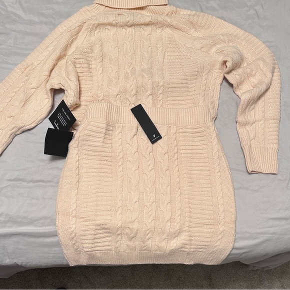 Lulu's Soft Cream Knit Sweater & skirt set - Picture 1 of 10